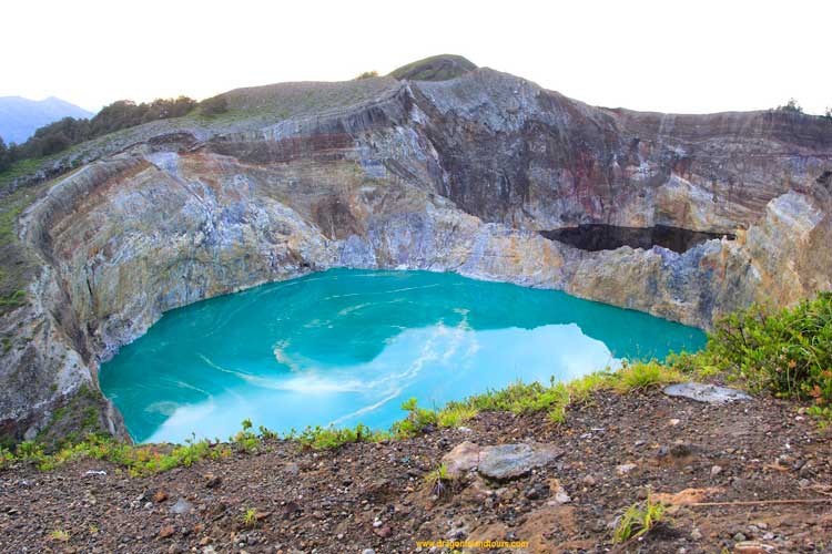 Kelimutu 3 Volcanic Crater Lakes 3D2N Kelimutu 3 Volcanic Crater Lakes 3D2N